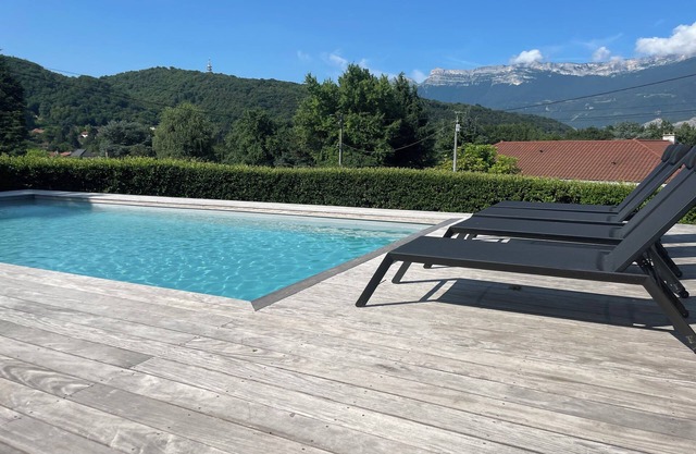 Family house with pool
