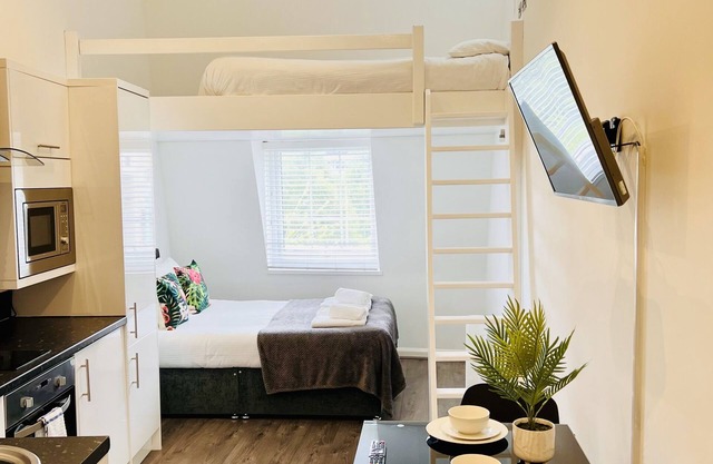 Family Loft Studio Apartment with private En-Suite shower room