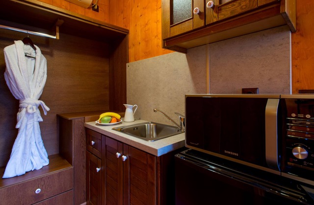 Family Mountain Bungalow 2 Adults+2 Children, Konitsa