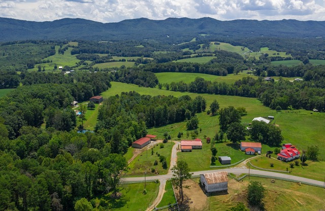 Family oriented and equipped with all of the essentials needed to relax