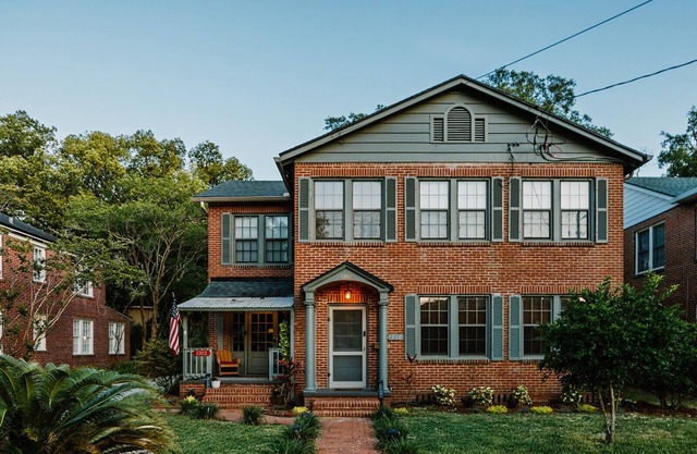 Family Retreat Pool Table Arcade Heart of San Marco