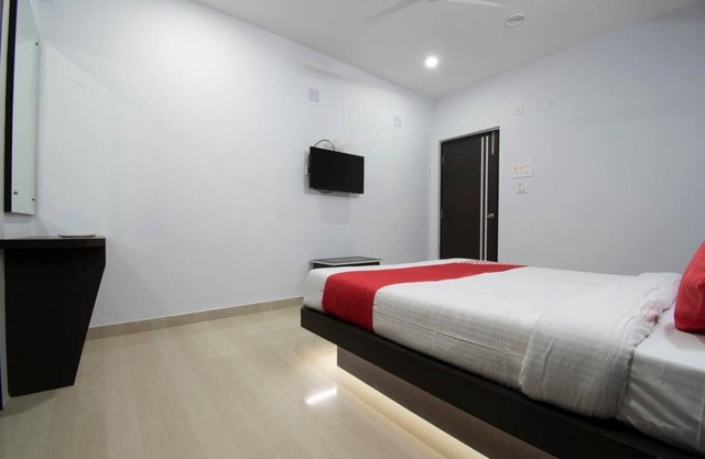 FAMILY ROOM 7-S G INTERNATIONAL