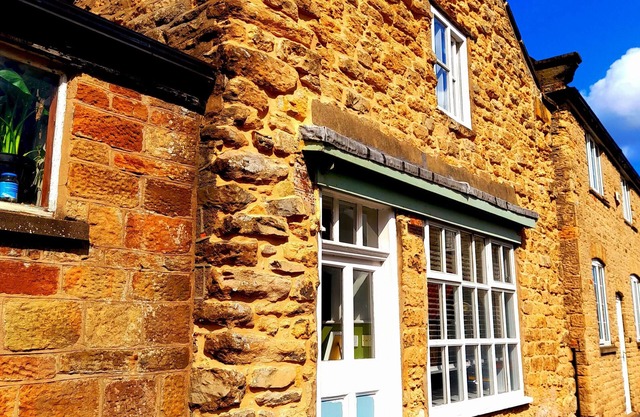 family run holiday cottage, family and pet friendly, free off road parking