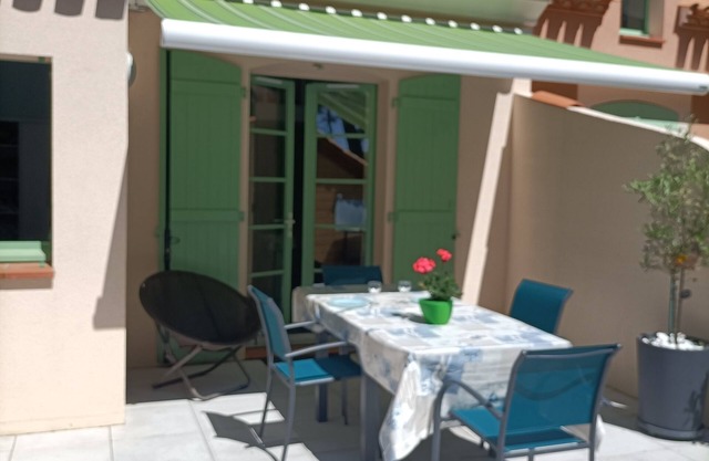 Family vacation, getaway with friends, comfortable home, free WIFI