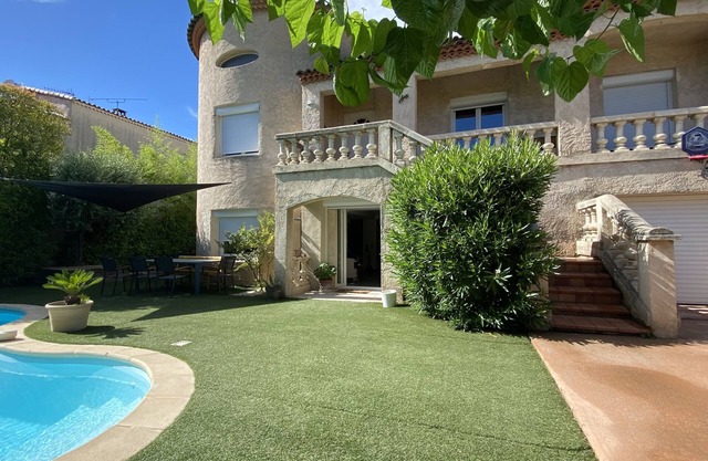Family villa with swimming pool near Aix en Provence and the Luberon