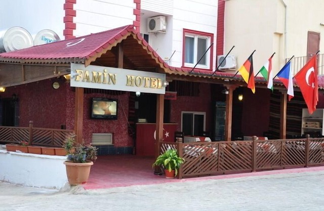 Famin Hotel