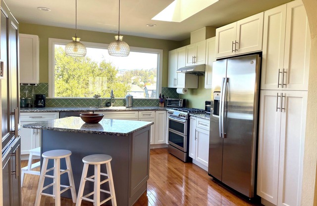 Fantastic 5 BDR stay with Breathtaking Views