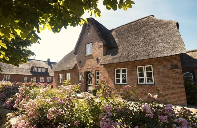 "Fantastic Lunhüs Lucia vacation apartment: relaxation and luxury by the North Sea!"