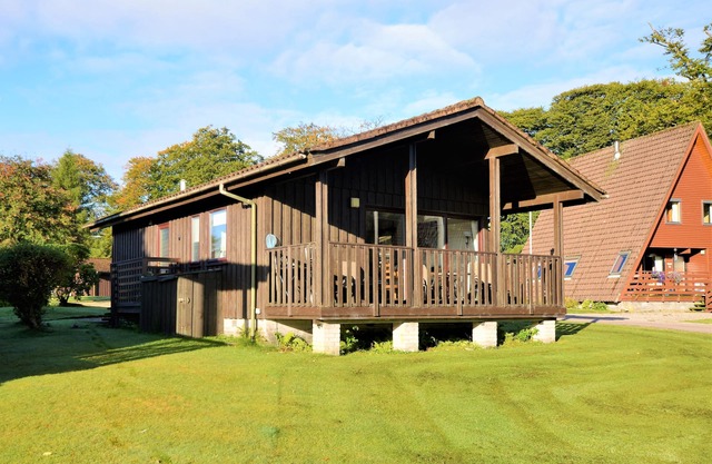 Fantasticprivate lodge in Hunters Quay Holiday Village, Dunoon, sleeping 4 persons