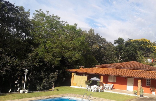 Farm 4 rooms (2 suite)