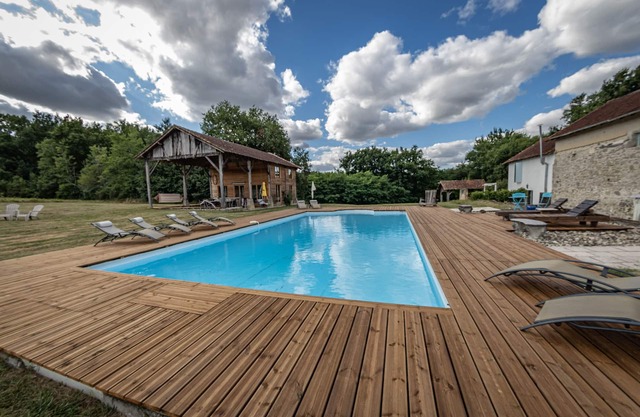 Farmhouse with private pool. Unforgettable.