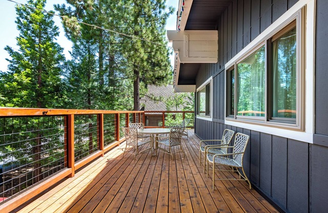 Fawn by AvantStay | Secluded Cabin w/Large Deck Surrounded by Forest