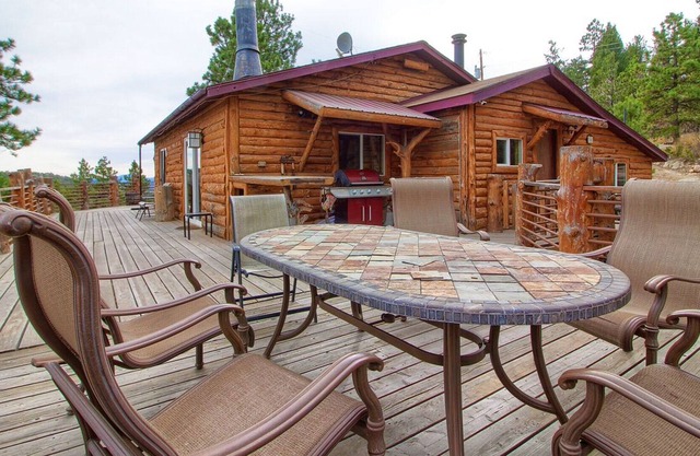 Fawn Haven Cabin near Bailey Colorado