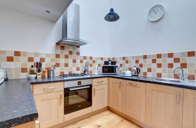 Felin Fach - One Bedroom House, Sleeps 2