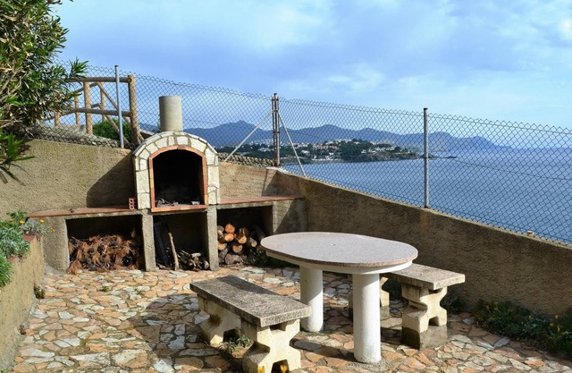 FENER DE BAIX 2 Fantastic apartment with spectacular sea views