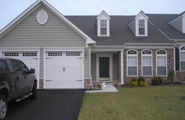 Fenwick villa rental in quiet community