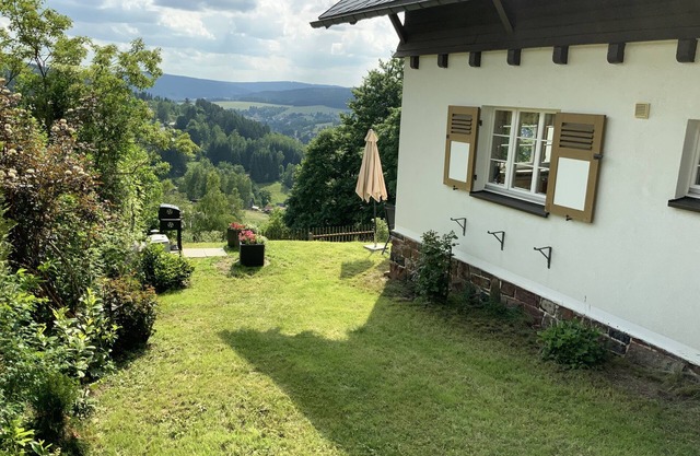 Ferienhaus-Aschberg, A house to feel good in; great view and lots of space