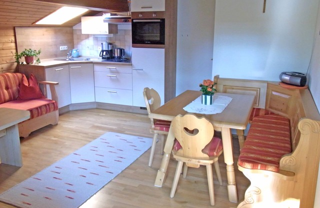Ferienwohnung 68 qm mit zwei Schlafzimmern und großem Balkon°