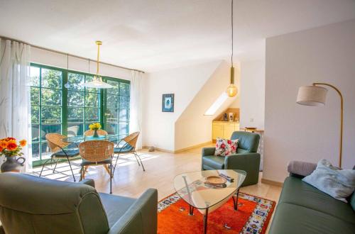 Ferienwohnung Kranichruh im Gutshaus Sembzin - Ihr Rückzugsort in der Natur