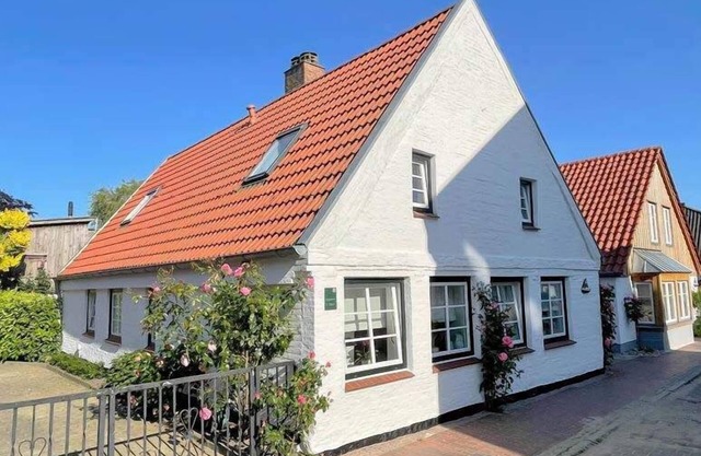 Ferienwohnung mit Eigenem Eingang und Terrasse im Historischen Fischerhaus