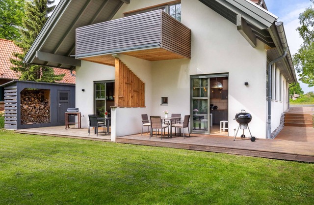 Ferienwohnung Mond mit Terrasse, Kamin und Garten - Ferienhaus Sonne, Mond und Sterne bei