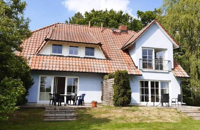 Ferienwohnungen Blaues Haus, Putbus