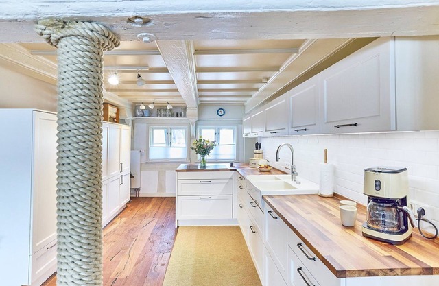 fewo1846 - Im Seglerhaus - family-friendly old building apartment / harbor views