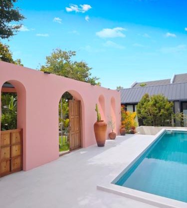 Fieldlight & Pool Villa 'pivate pool & garden云上稻影
