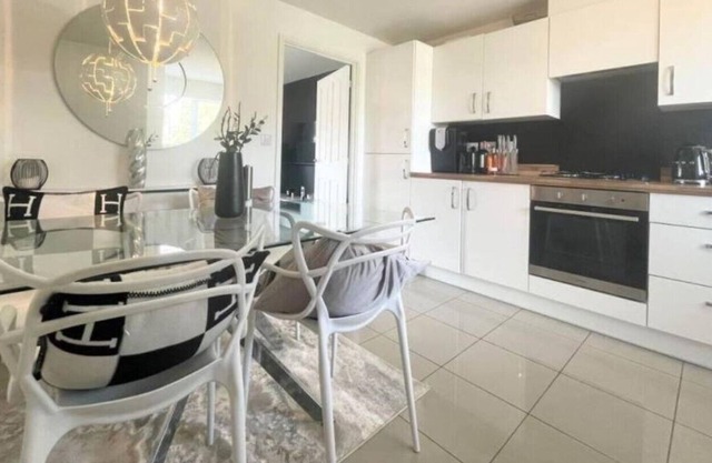 Fieldview 3 Bed house Leeds