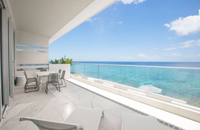 FIN # 2 – Ground Floor Ocean Front Condo