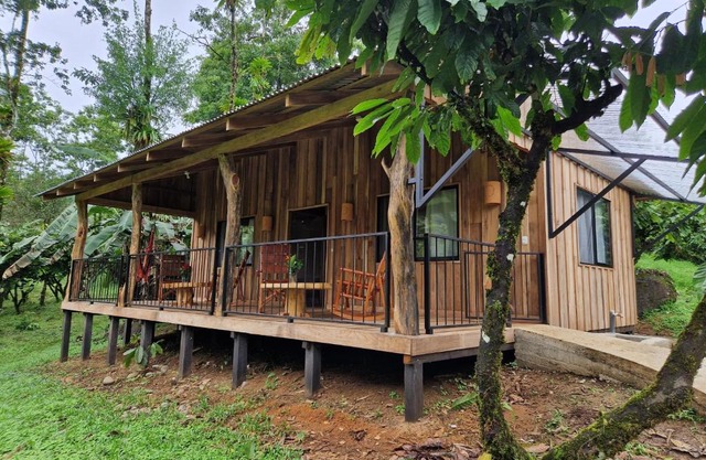 Finca Amistad Cacao Lodge