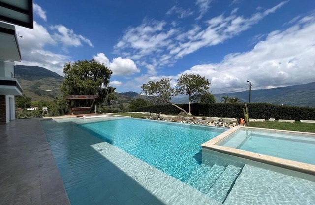 Finca de Lujo cerca de Medellín