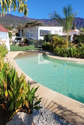 Finca Maradentro - private pool and jacuzzi with ocean view
