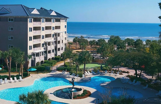 𝐅𝐢𝐧𝐝𝐢𝐧𝐠 𝐌𝐞𝐢𝐥𝐢's BeachFront GRANDE OCEAN Resort+Amenities Cozy 2BR
