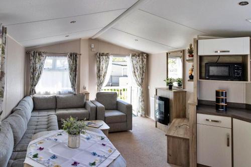 Finest Retreats - Beachlands