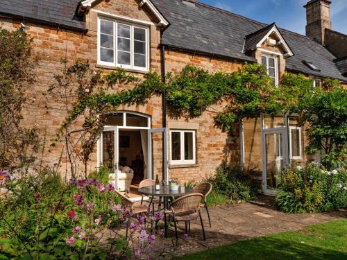 Finest Retreats - Lodge Cottage