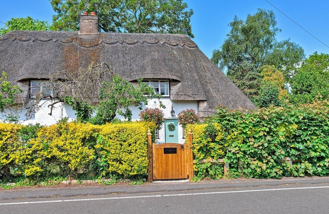 Finest Retreats | Pemberley Cottage