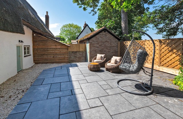 Finest Retreats | Roxton Roost