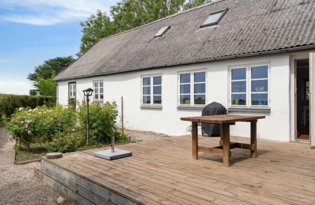 "Finja" - 6km from the sea by Interhome