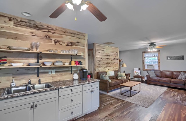 Firepit | WiFi | Cook Forest