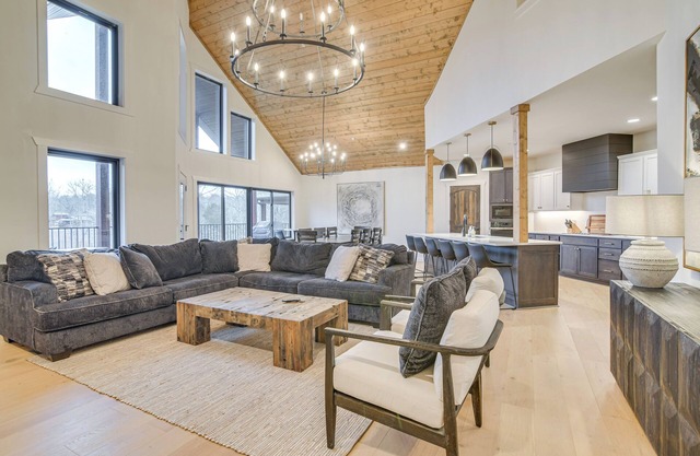 Fireplace + Lake Access: Waterfront Branson Escape