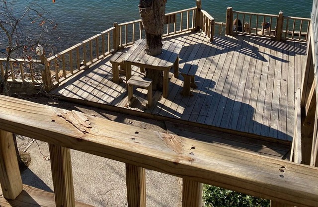 Fisherman's River Hideaway - Private Dock & Sunsets!