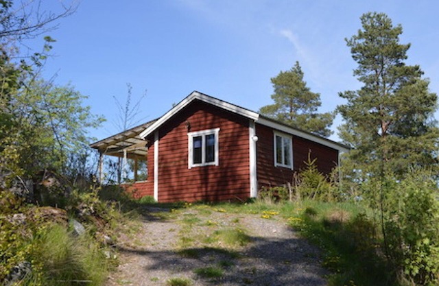 Fishing holiday home 50 meters from the water