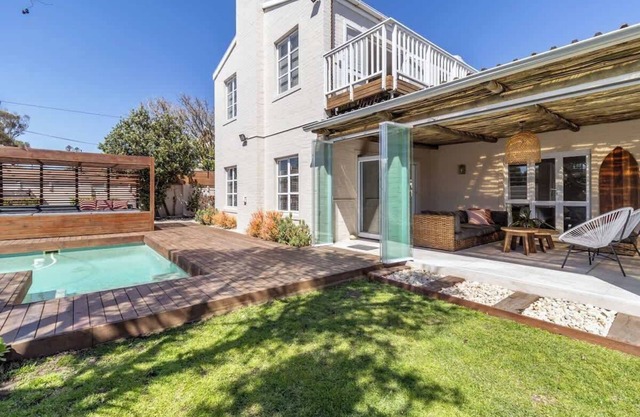 Flamingo Villa @ Beach/Pool/Luxury/Solar Back Up