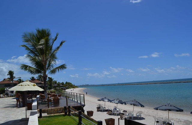 Flat Ground Floor Special with balcony in Marupiara Suites Flat 120 - 12x semjuros