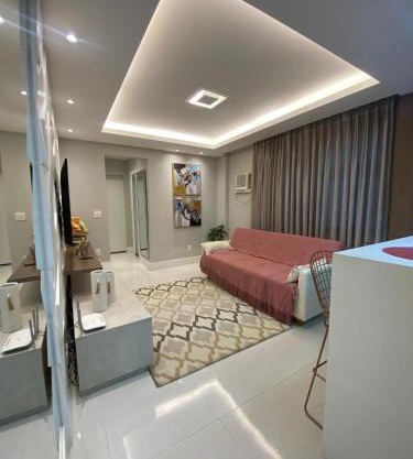 FLAT CAMBOINHAS INN - 3 min da praia