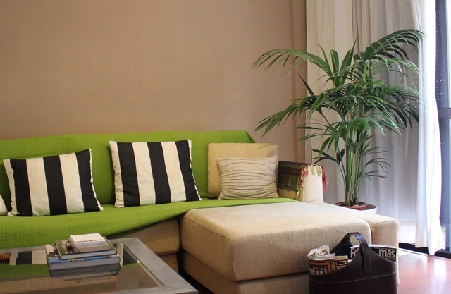 FLAT CENTER A 5 MIN. PARK Garcia Sanabria. WIFI, PARKING, FREE CABLE TV