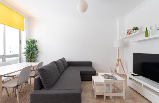 Flat close to Santa Catalina Park and Las Canteras