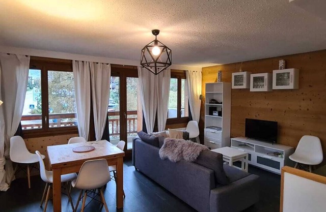Flat on Tignes 6 persons heart of the village