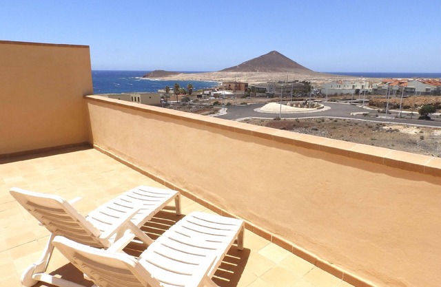 Flat with terrace and view in el Medano